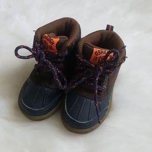 👟Oshkosh shoes👟🎈